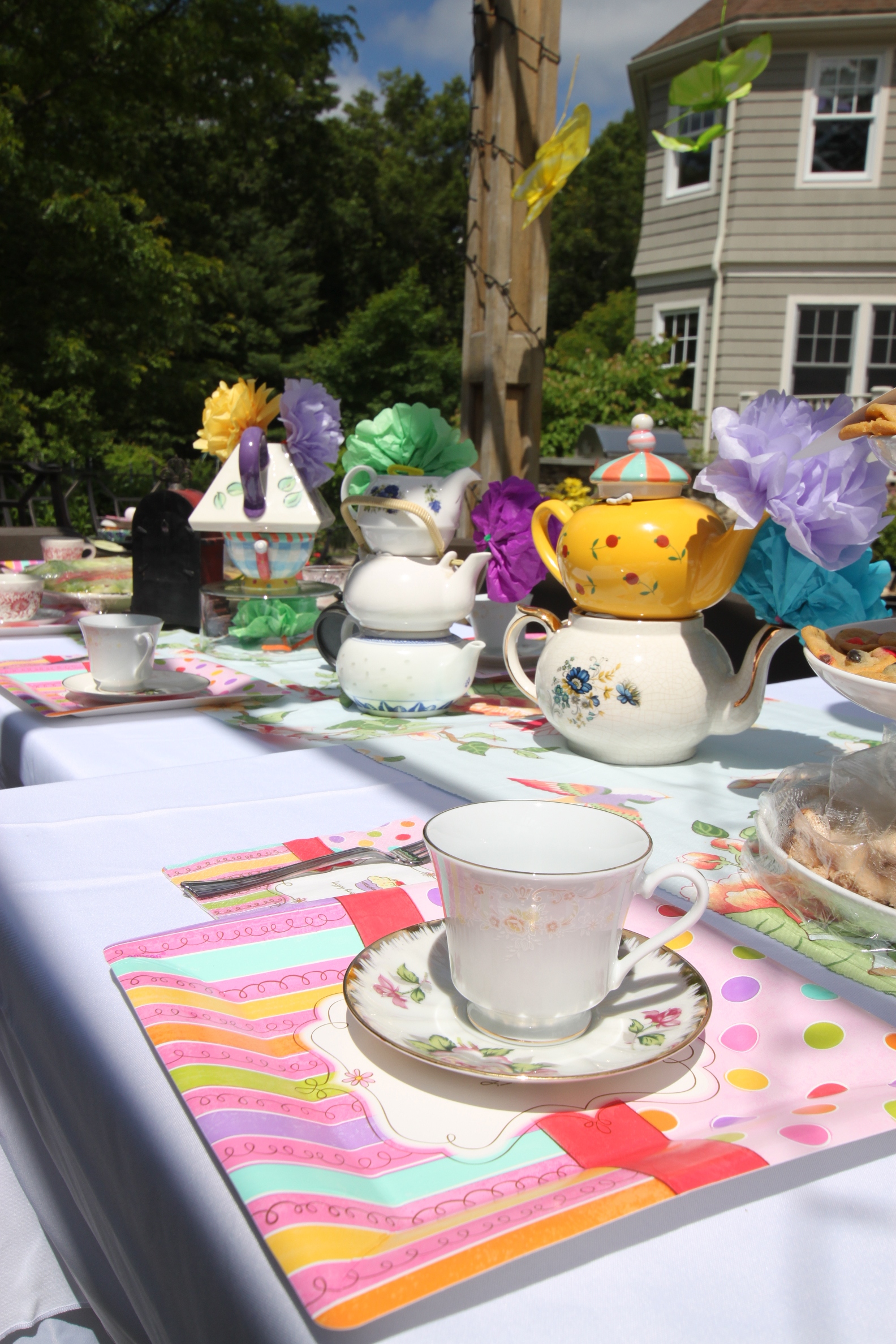 Alice in wonderland, decorations, silly sally, entertainment, boston, los angeles, decor